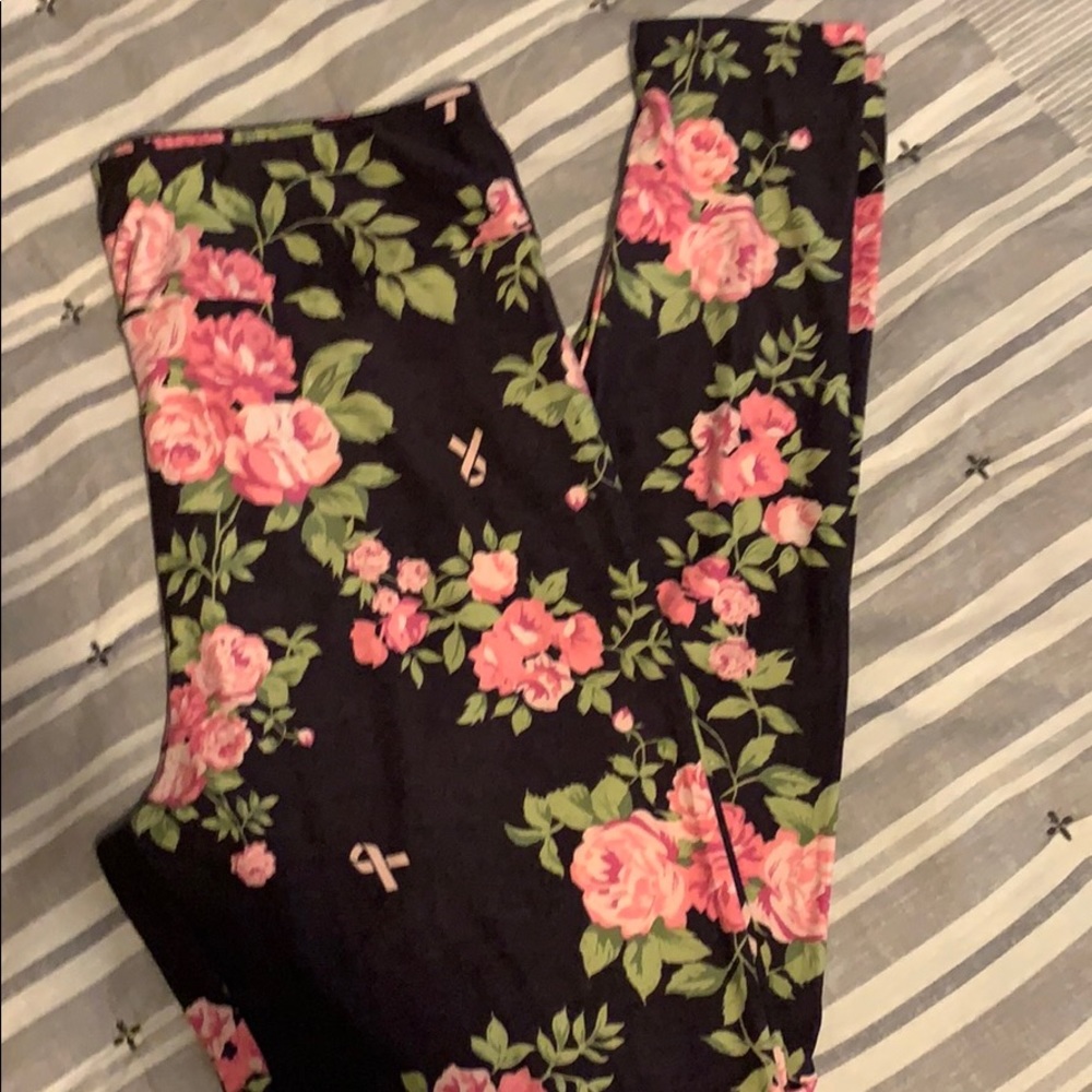 Lularoe BCA Roses Leggings TC NEW